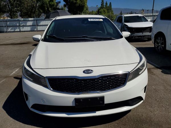2017 KIA FORTE LX Base