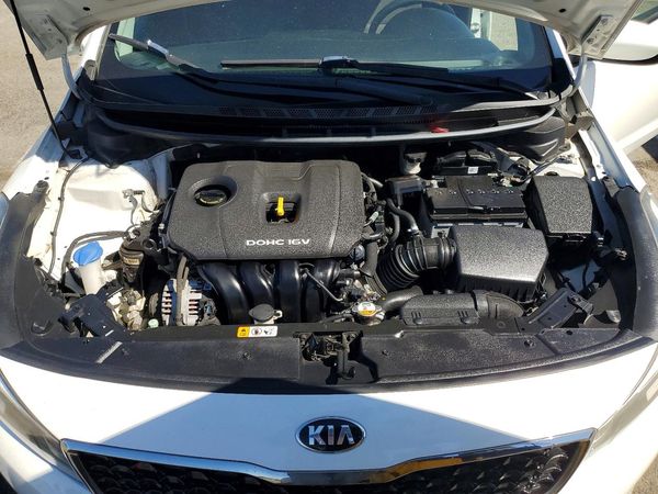 2017 KIA FORTE LX Base