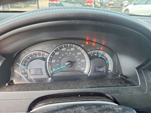 2014 TOYOTA CAMRY