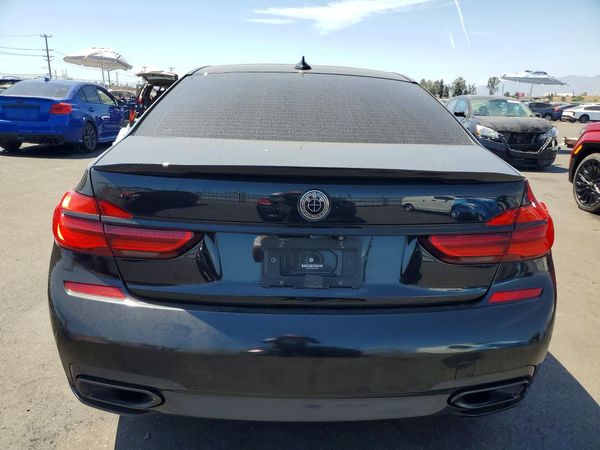 2019 BMW 740