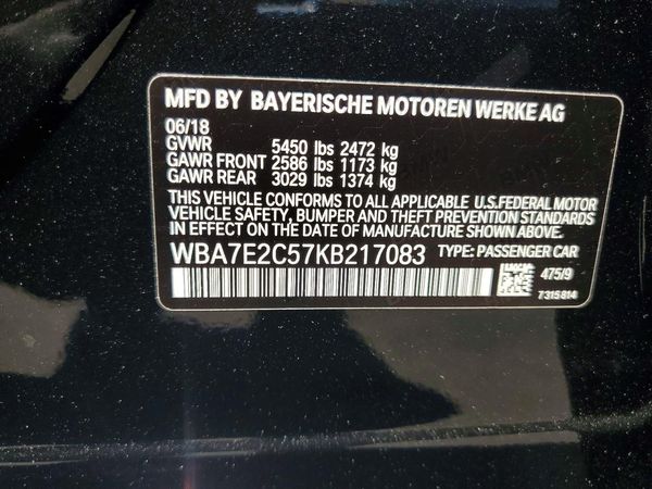 2019 BMW 740