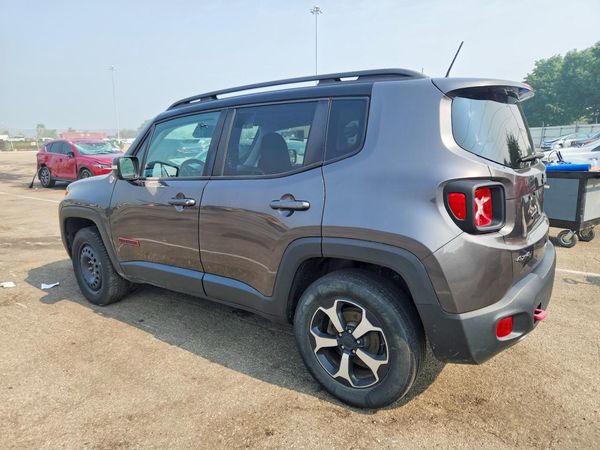 2019 JEEP RENEGADE TRAILHAWK 4X4