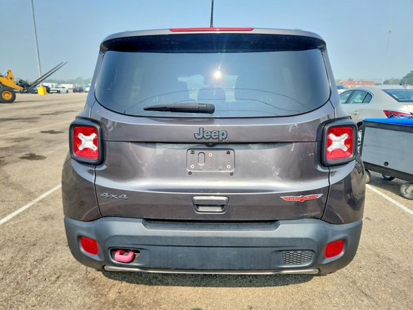 2019 JEEP RENEGADE TRAILHAWK 4X4