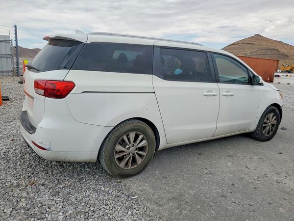 2015 KIA SEDONA GL - Middle-low