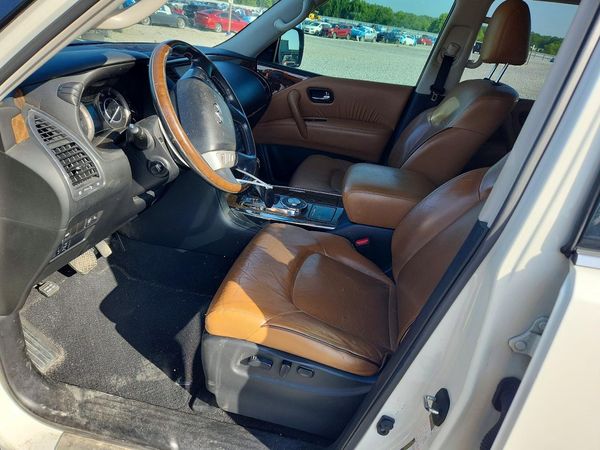 2016 INFINITI QX80