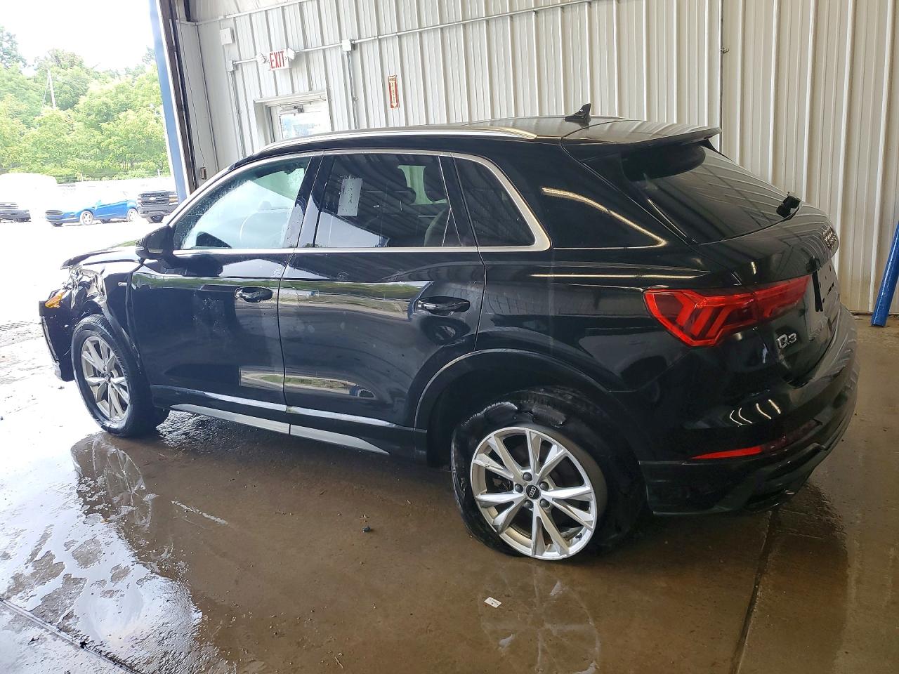 2022 AUDI Q3 S Line quattro Premium