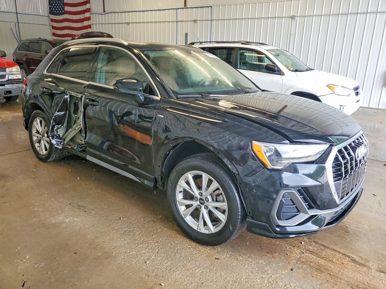 2022 AUDI Q3 S Line quattro Premium