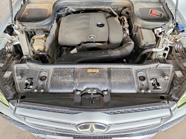 2020 MERCEDES-BENZ GLE GLE350-4M — Engine bay