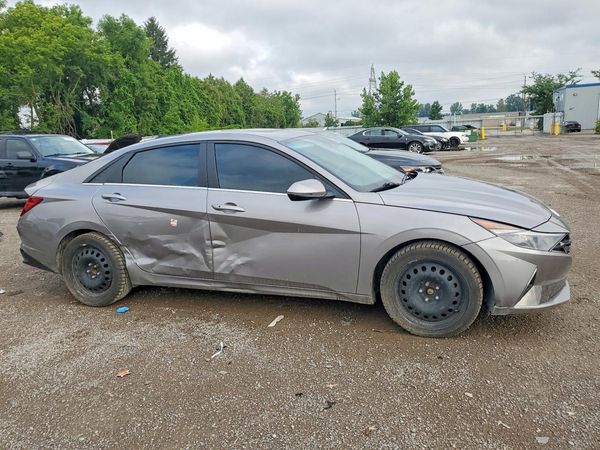 2023 HYUNDAI ELANTRA SEL Premium