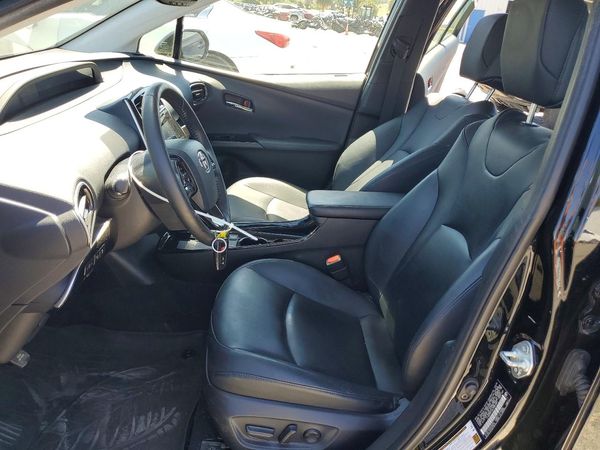 2019 TOYOTA PRIUS L/LE/XLE/LTD. — DENT