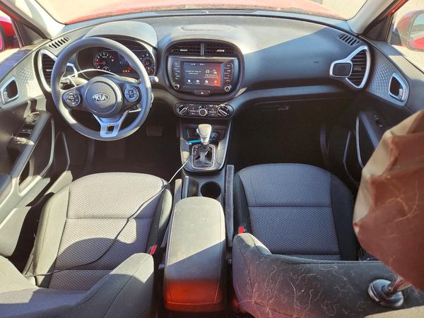 2021 KIA SOUL LX, S, X-Line
