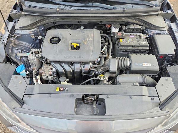 2019 HYUNDAI ELANTRA