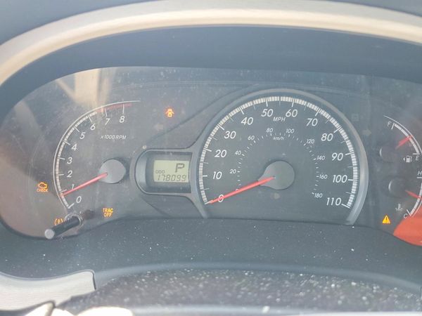 2012 TOYOTA SIENNA