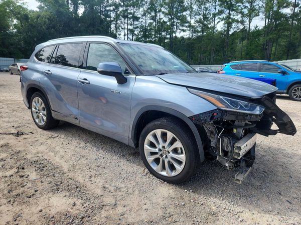 2020 TOYOTA HIGHLANDER Limited