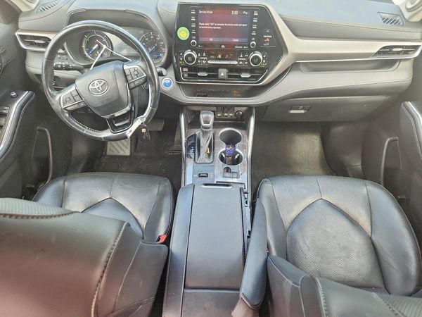 2020 TOYOTA HIGHLANDER Limited