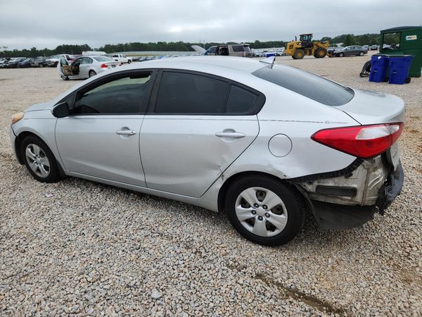 2016 KIA FORTE GL (Middle-Low Grade)