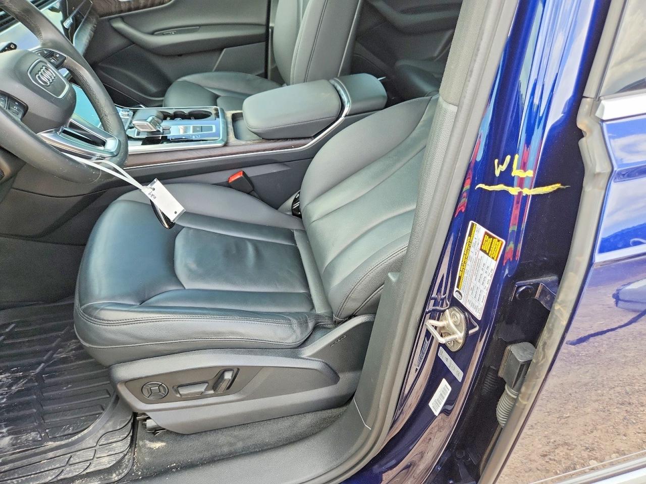 2021 AUDI Q7 quattro Premium Plus