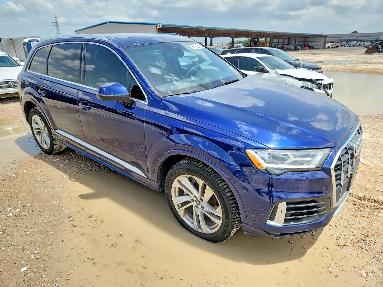 2021 AUDI Q7 quattro Premium Plus
