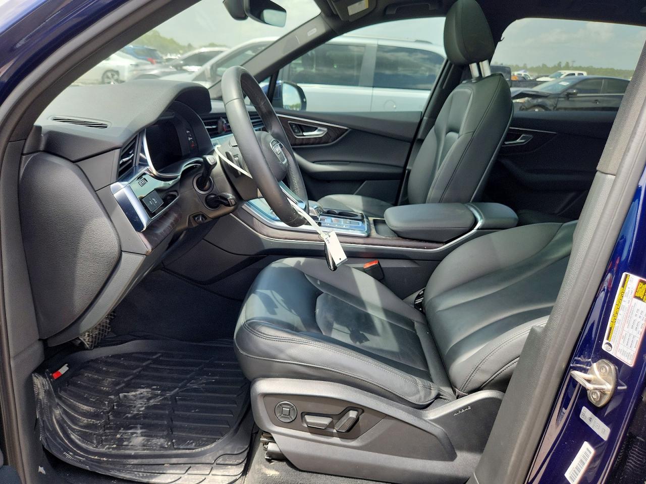 2021 AUDI Q7 quattro Premium Plus