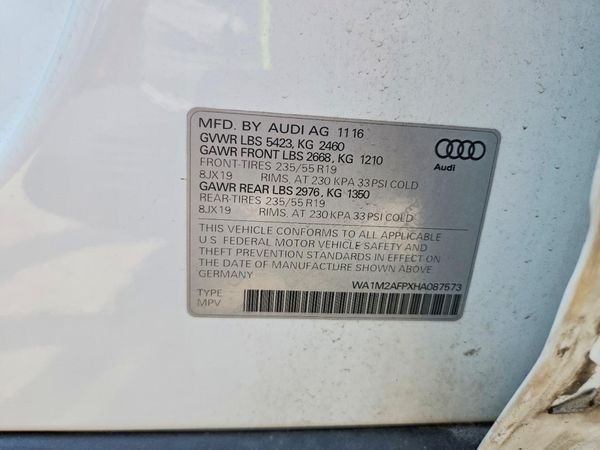 2017 AUDI Q5 quattro Premium Plus