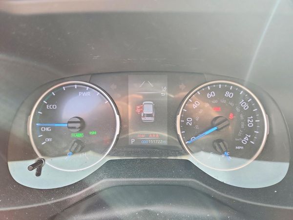 2020 TOYOTA RAV4 LE HV