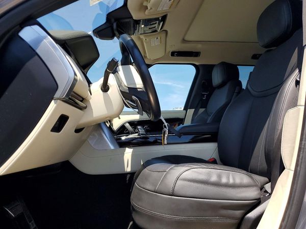 2023 LAND ROVER RANGE ROVER SE