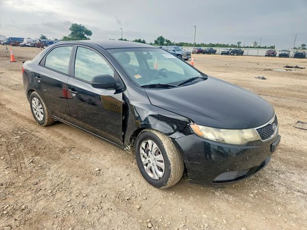 2013 KIA FORTE EX