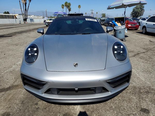 2024 PORSCHE 911