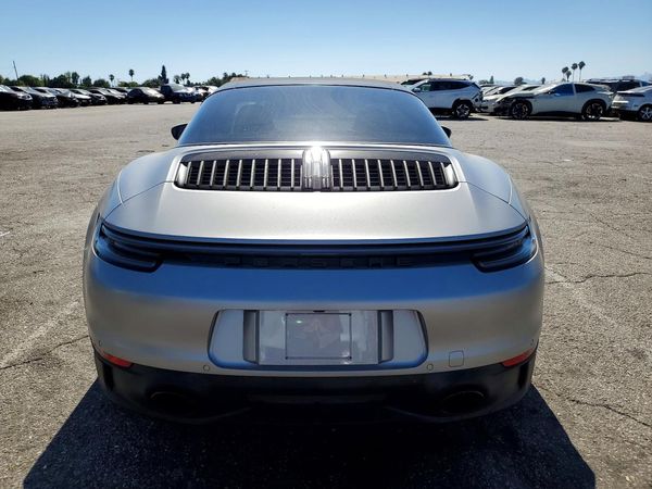 2024 PORSCHE 911