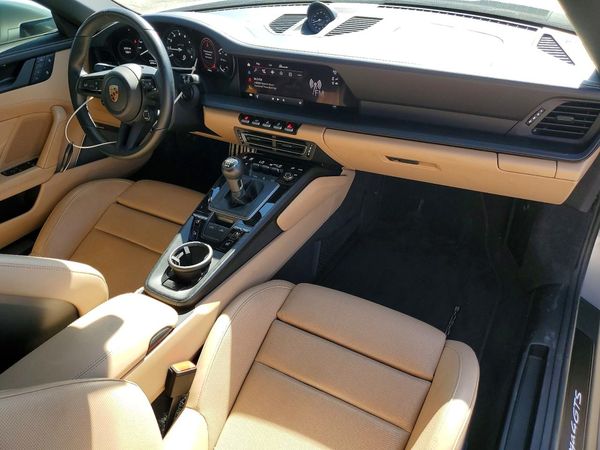 2024 PORSCHE 911