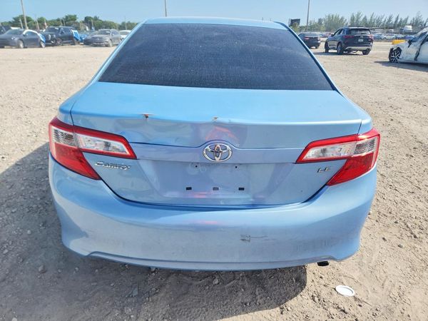 2012 TOYOTA CAMRY