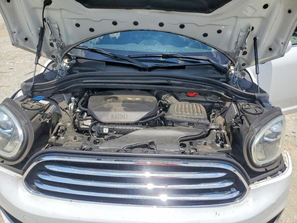 2019 MINI COOPER