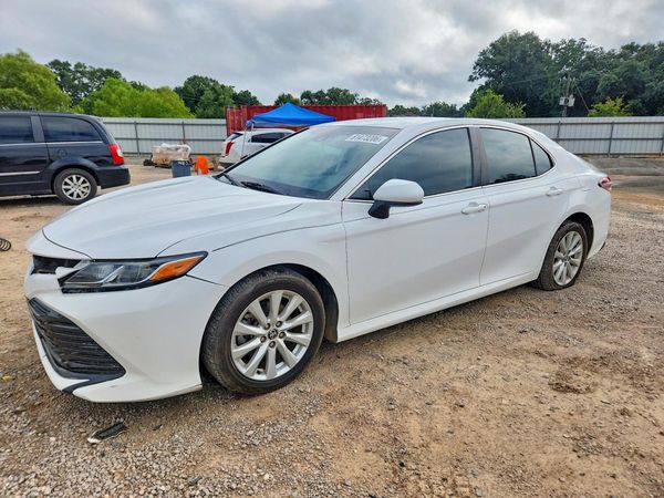 2020 TOYOTA CAMRY
