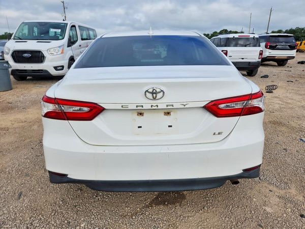 2020 TOYOTA CAMRY LE