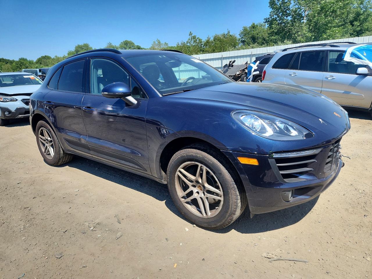 2018 PORSCHE MACAN
