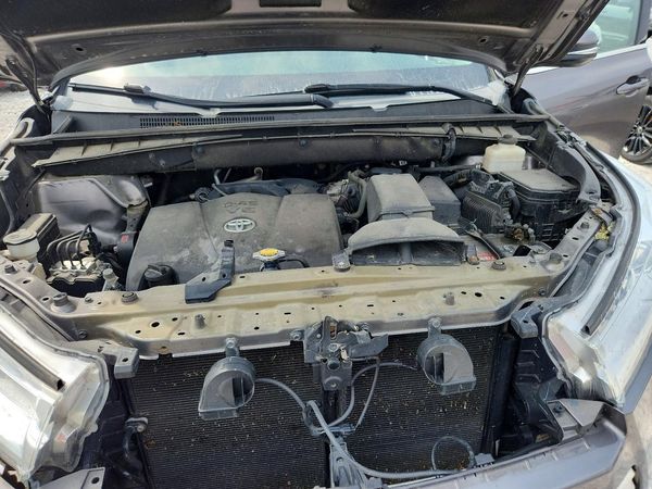 2017 TOYOTA HIGHLANDER SE/XLE
