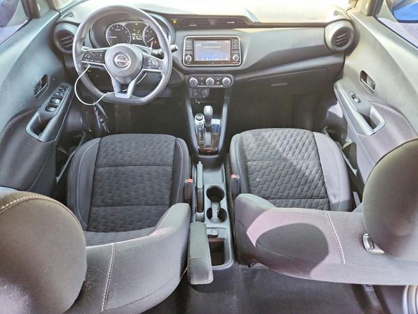 2022 NISSAN KICKS S