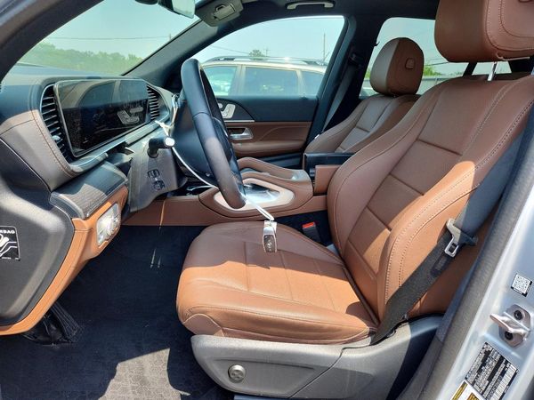 2026 MERCEDES-BENZ GLE