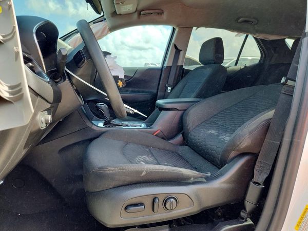 2021 CHEVROLET EQUINOX LT (1LT) — DENT