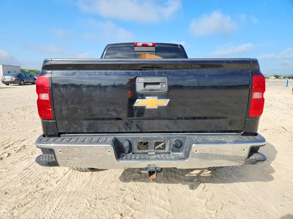 2017 CHEVROLET SILVERADO LT