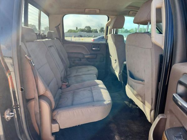 2017 CHEVROLET SILVERADO LT