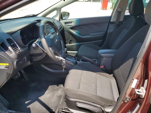 2017 KIA FORTE LX Base