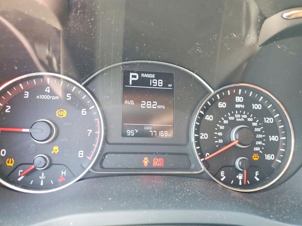 2017 KIA FORTE LX Base