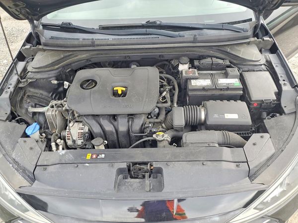 2019 HYUNDAI ELANTRA