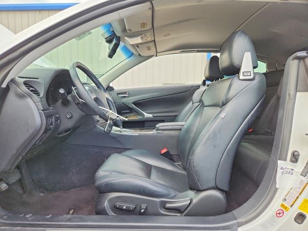 2015 LEXUS IS 250C