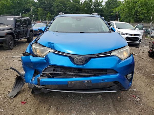 2016 TOYOTA RAV4