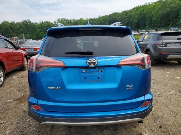 2016 TOYOTA RAV4