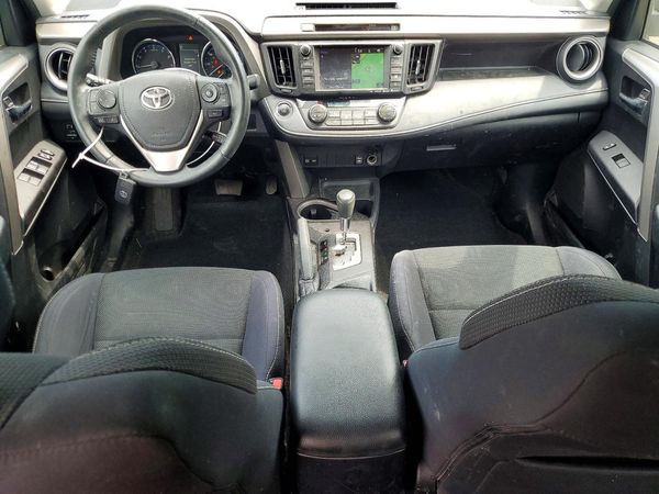 2016 TOYOTA RAV4