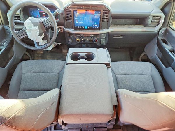 2024 FORD F150