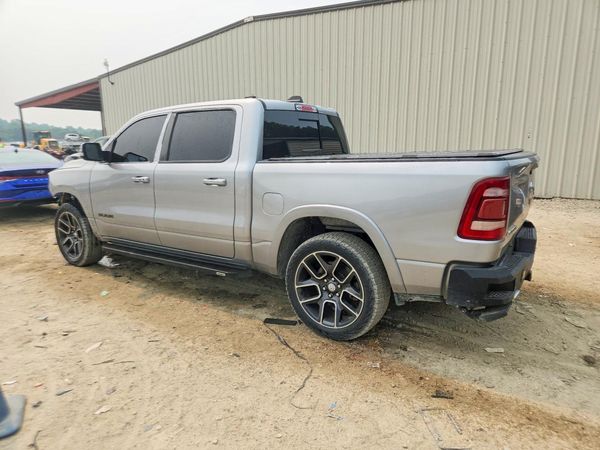 2019 RAM 1500 LARAMIE CREW CAB 4X4